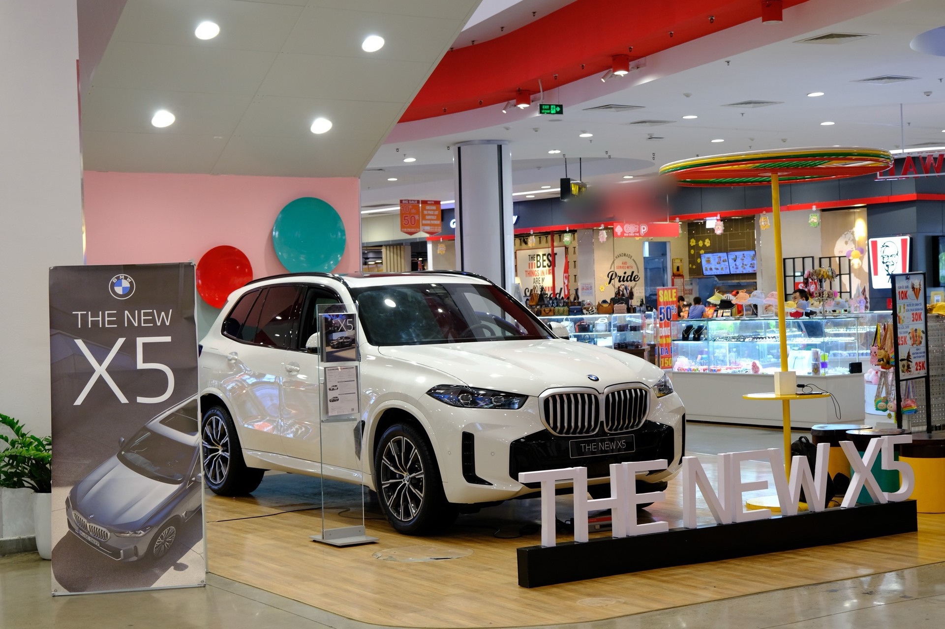 BMW THÁI BÌNH ĐANG ĐƯỢC TRƯNG BÀY TẠI TTTM GO! THÁI BÌNH.